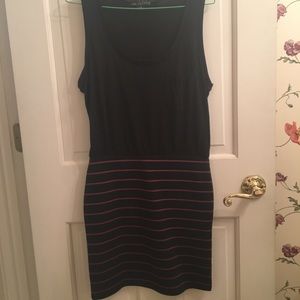 Sleeveless body con dress